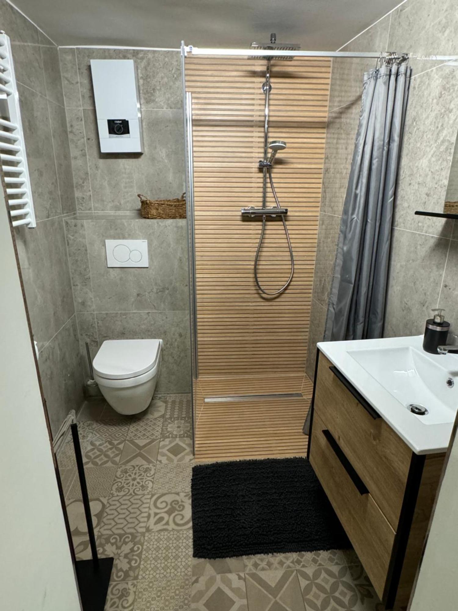Stadtzauber Apartments バート・ノイェンアール・アールヴァイラー エクステリア 写真